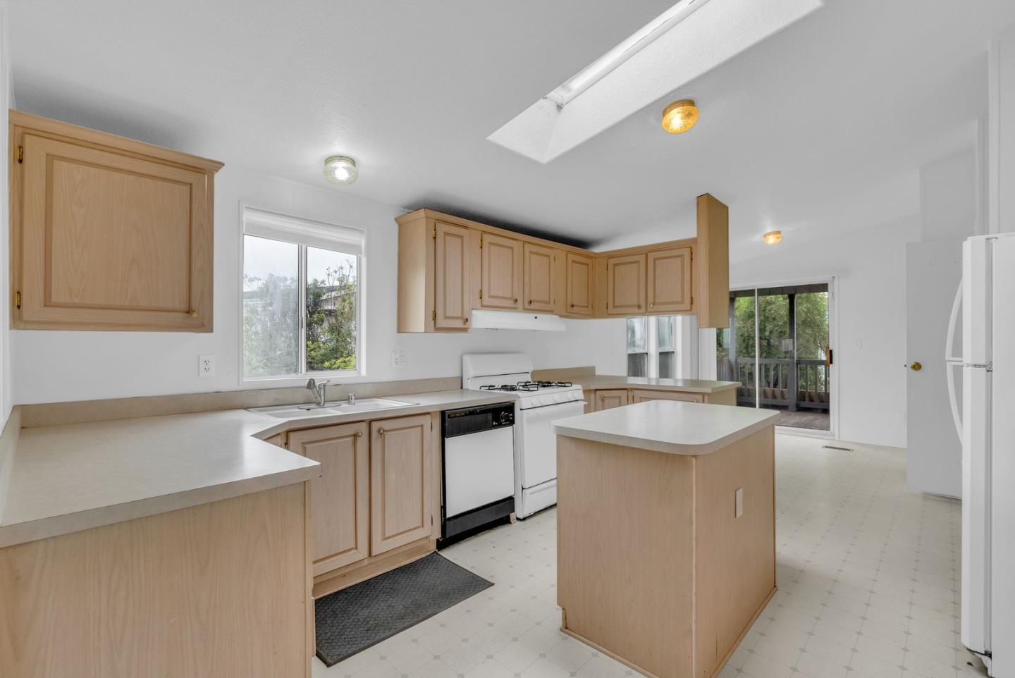 103 Barranca LN 103