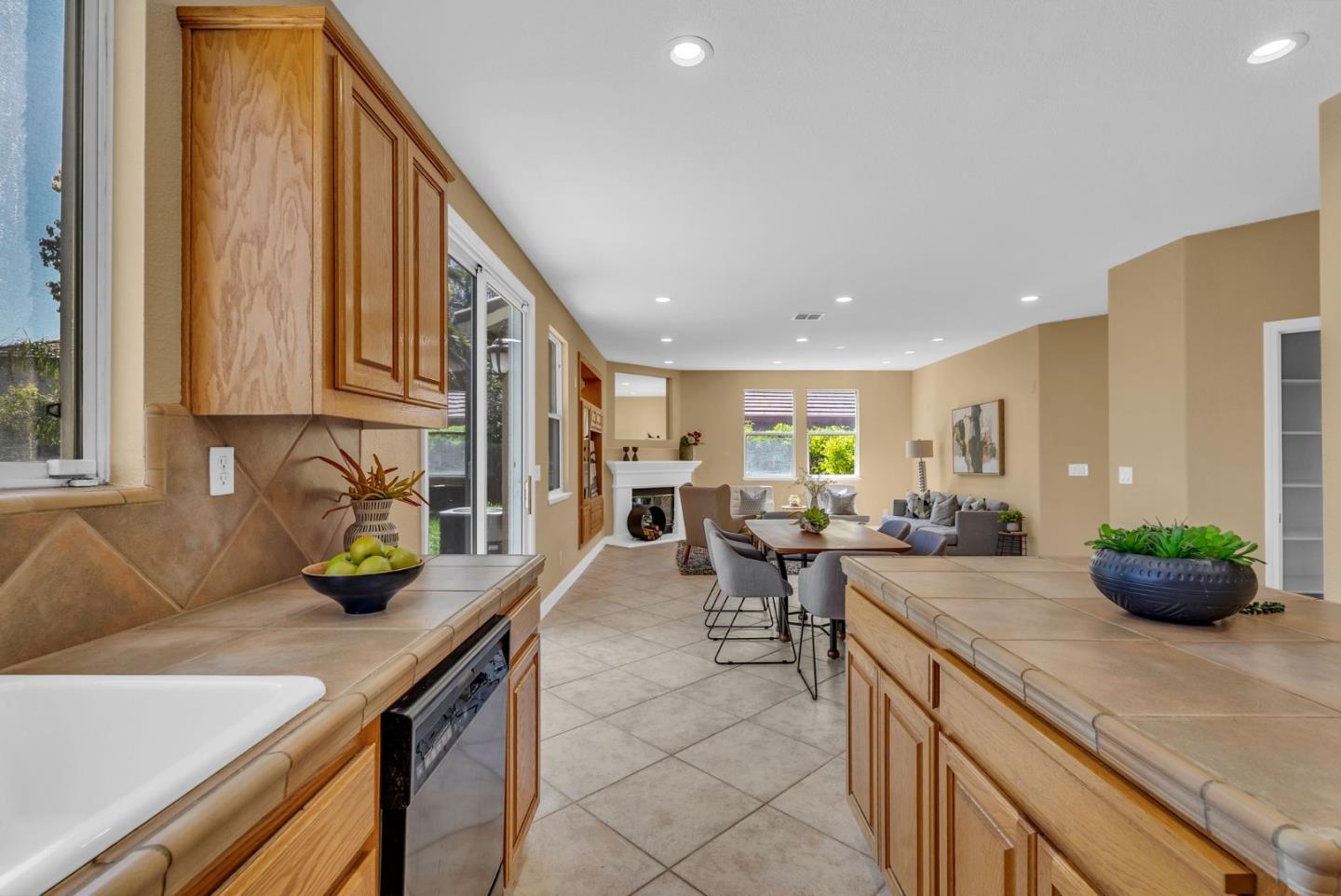 5361 Mojave WAY