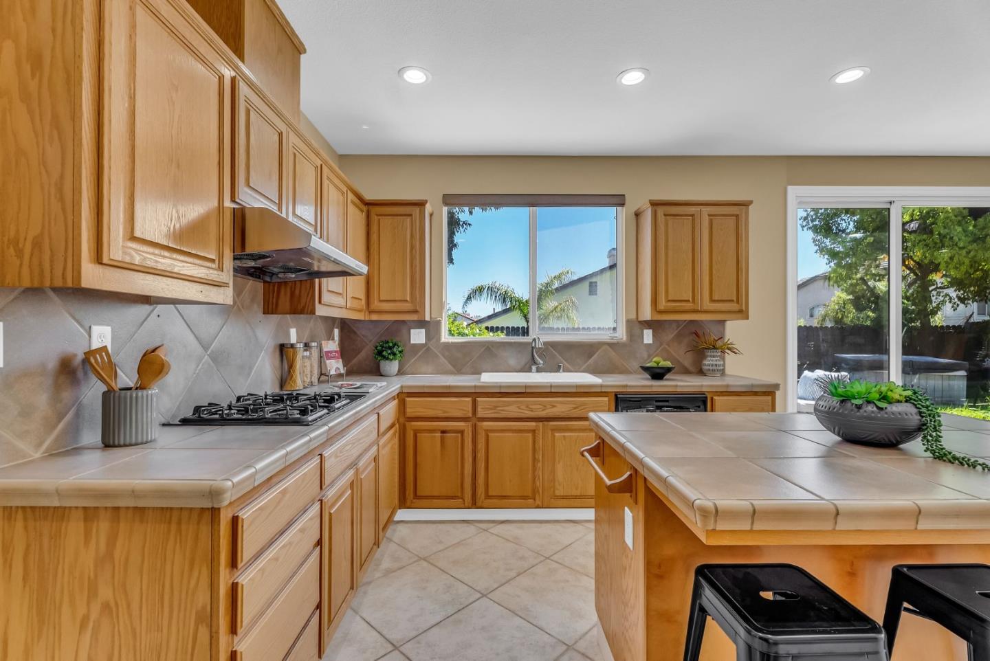 5361 Mojave WAY