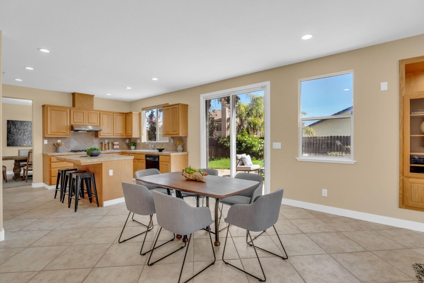 5361 Mojave WAY
