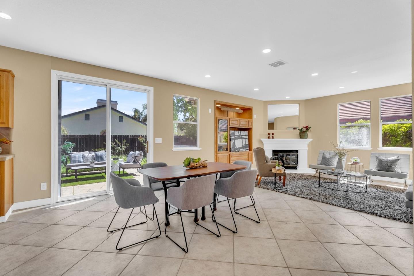 5361 Mojave WAY