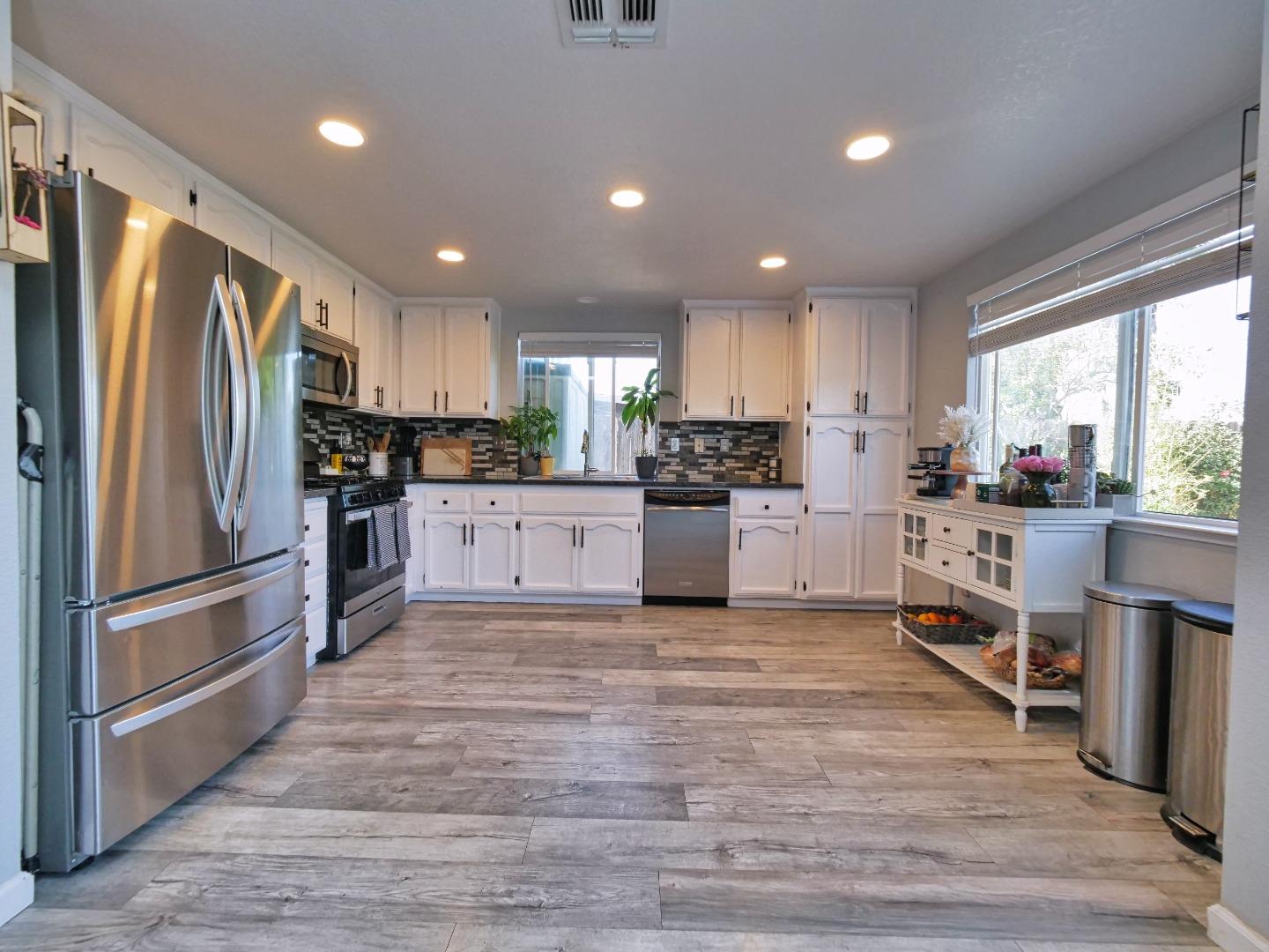 4727 Mustang CT