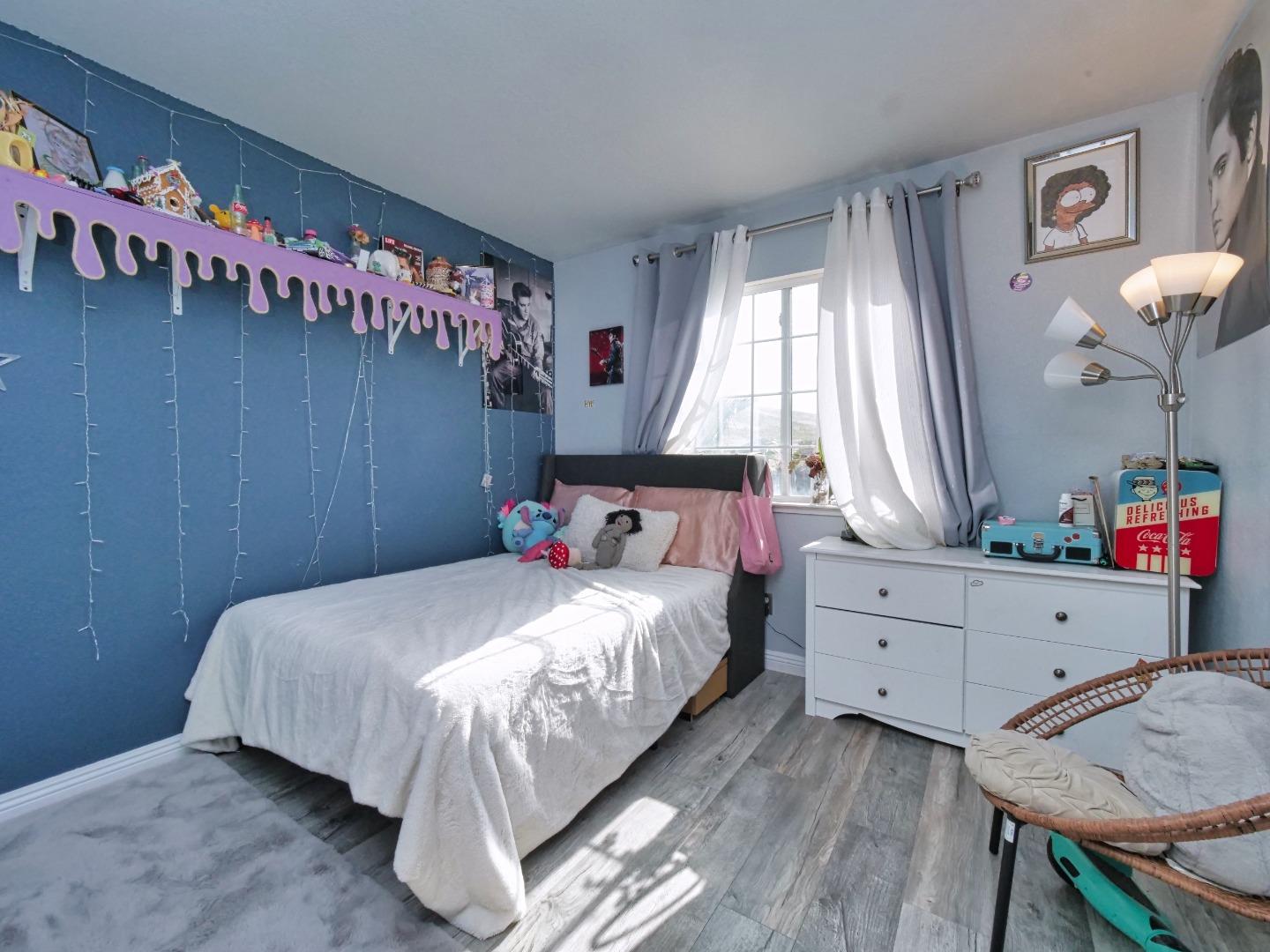 4727 Mustang CT