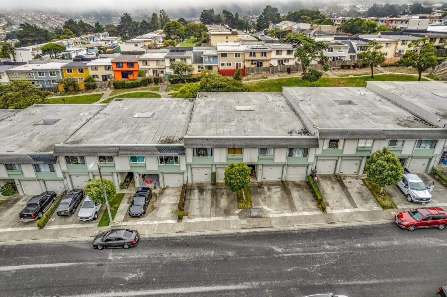 3777 Fairfax WAY