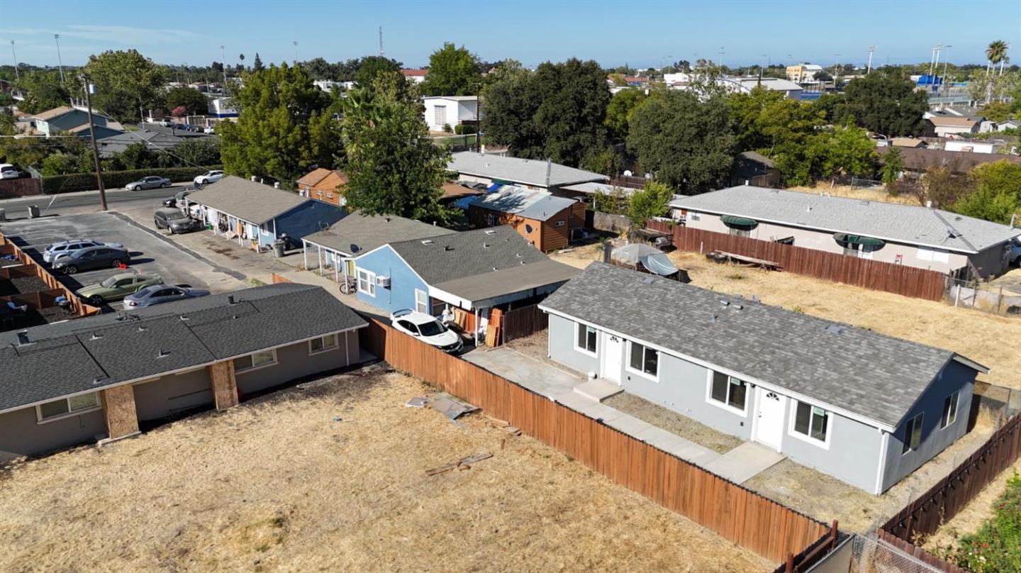 1204 South AVE