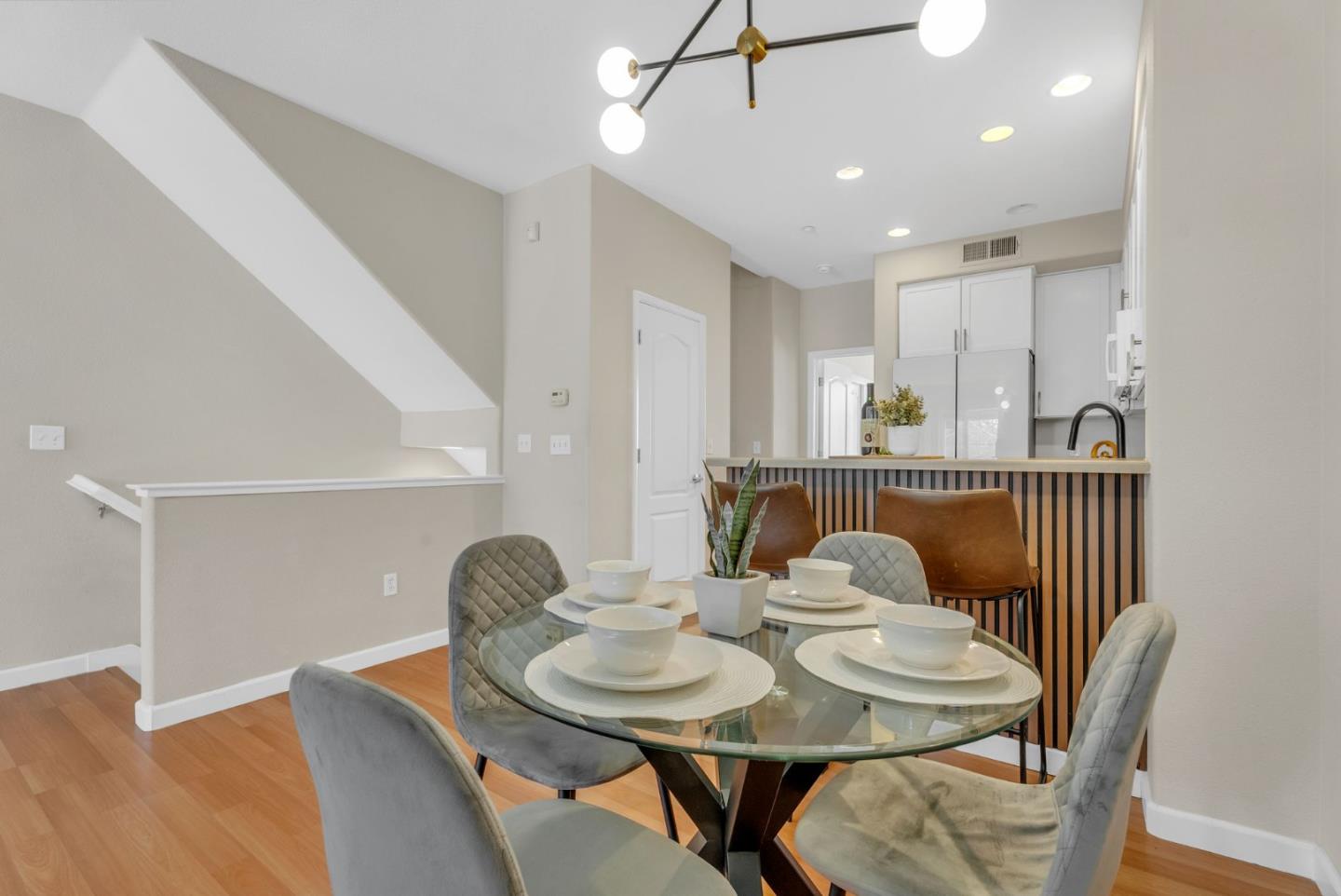 700 Mesa Circle