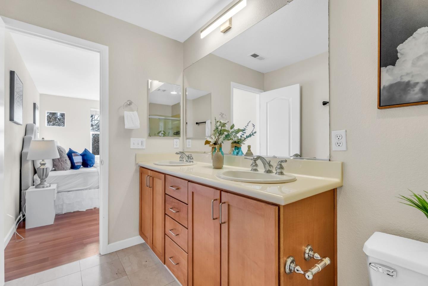 700 Mesa Circle