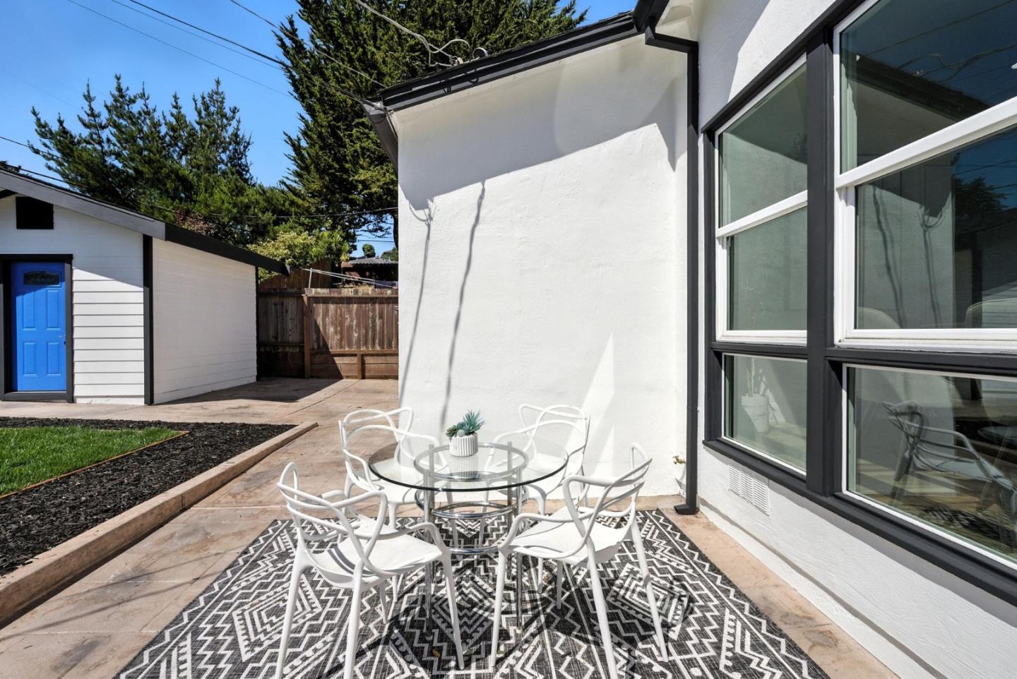 2621 Heather Lane