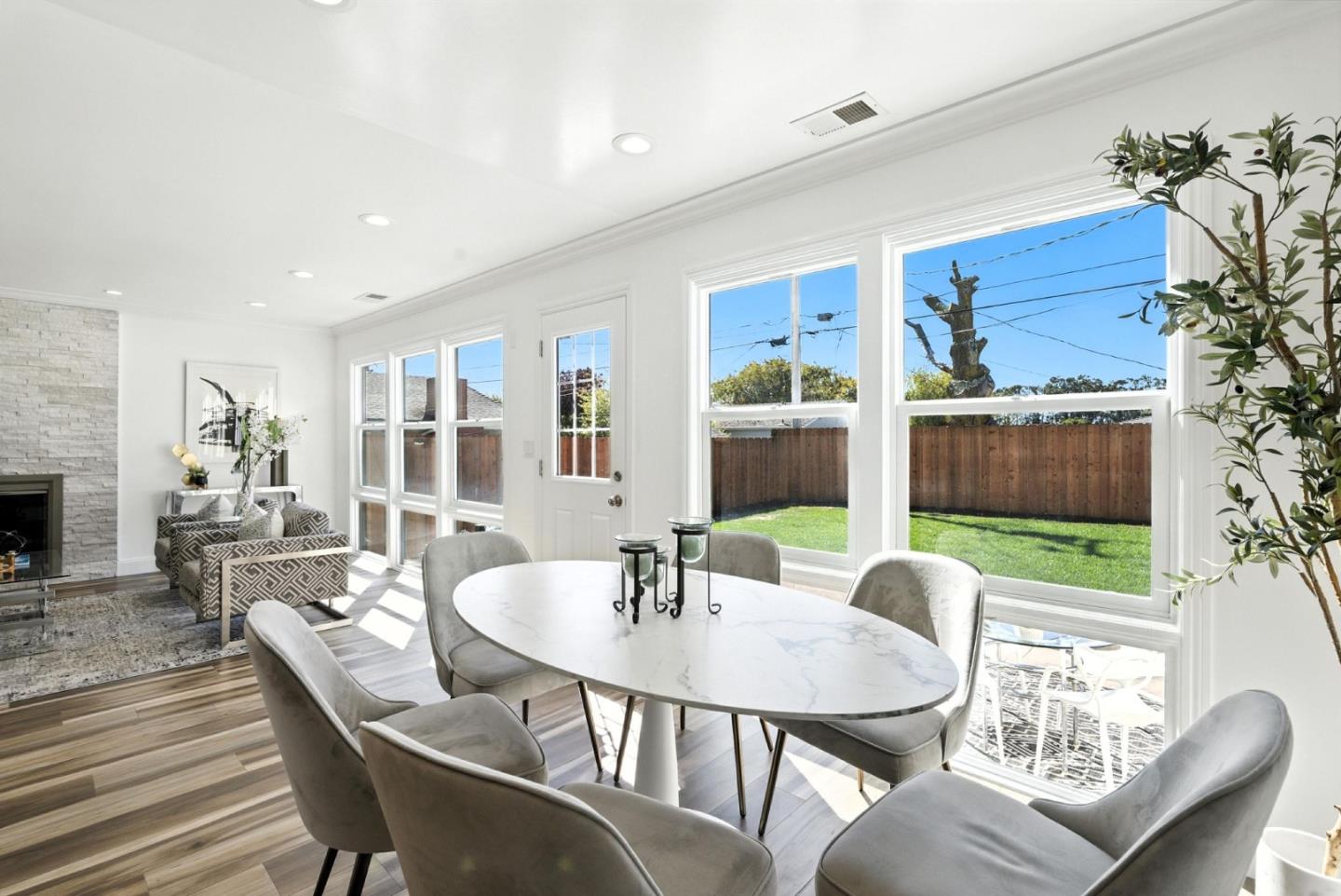 2621 Heather Lane