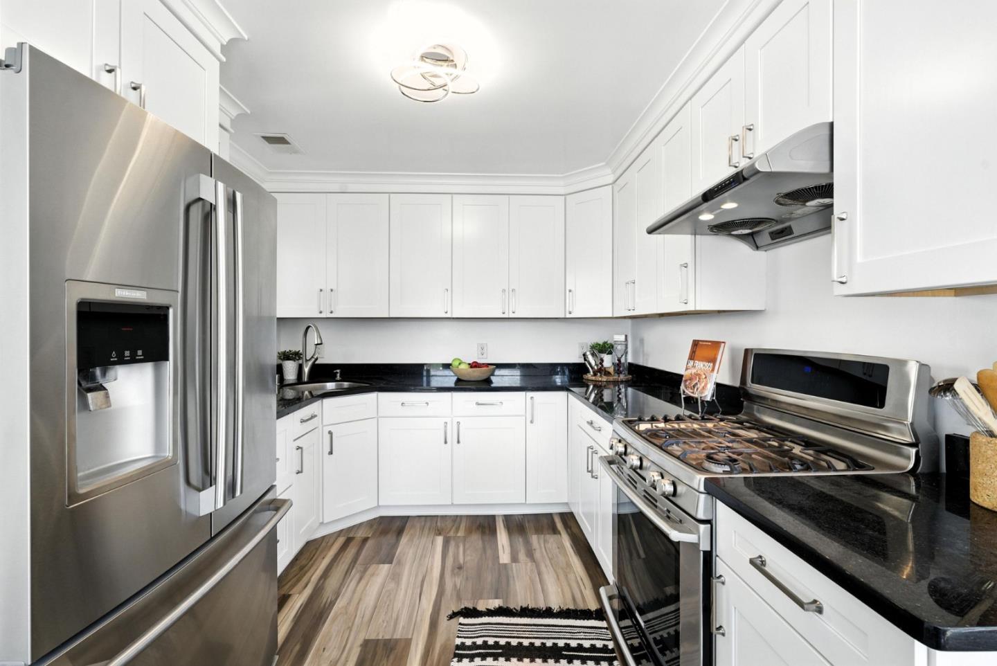 2621 Heather Lane