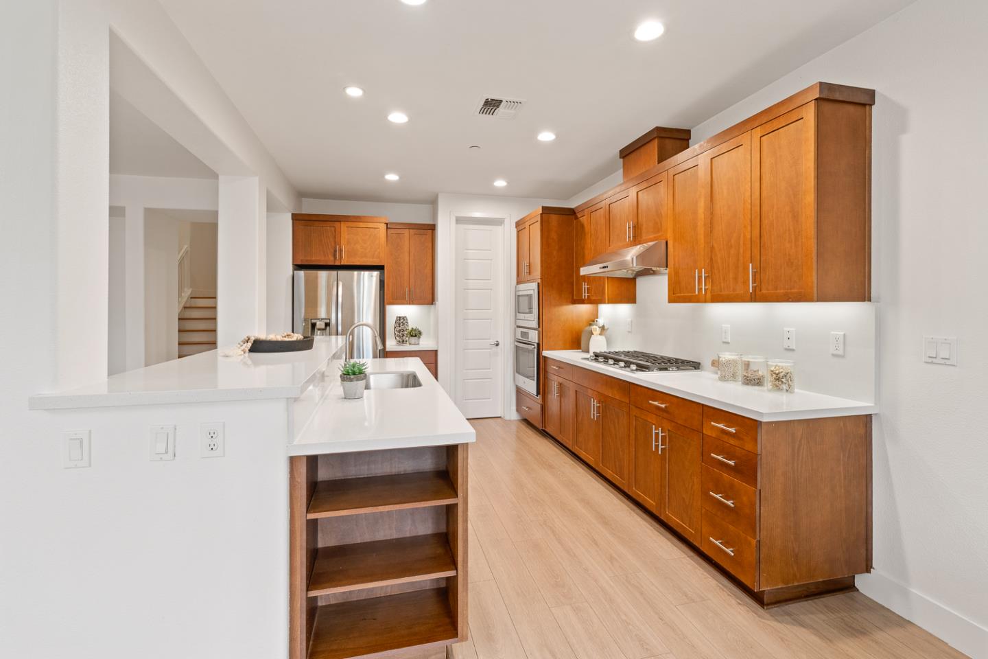 1532 Annie Street