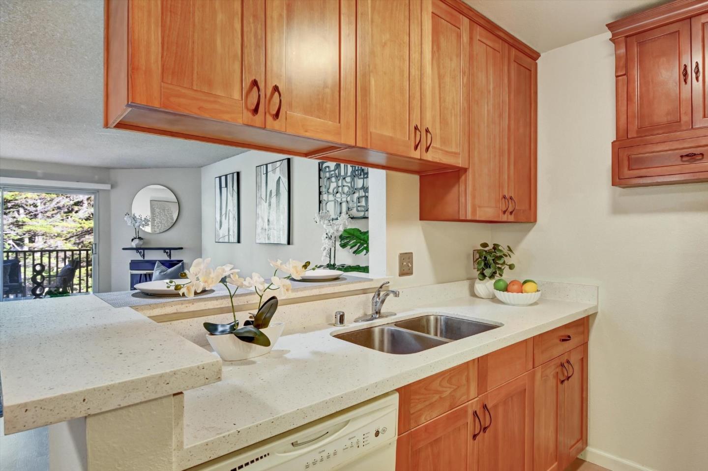 373 Half Moon Lane 306