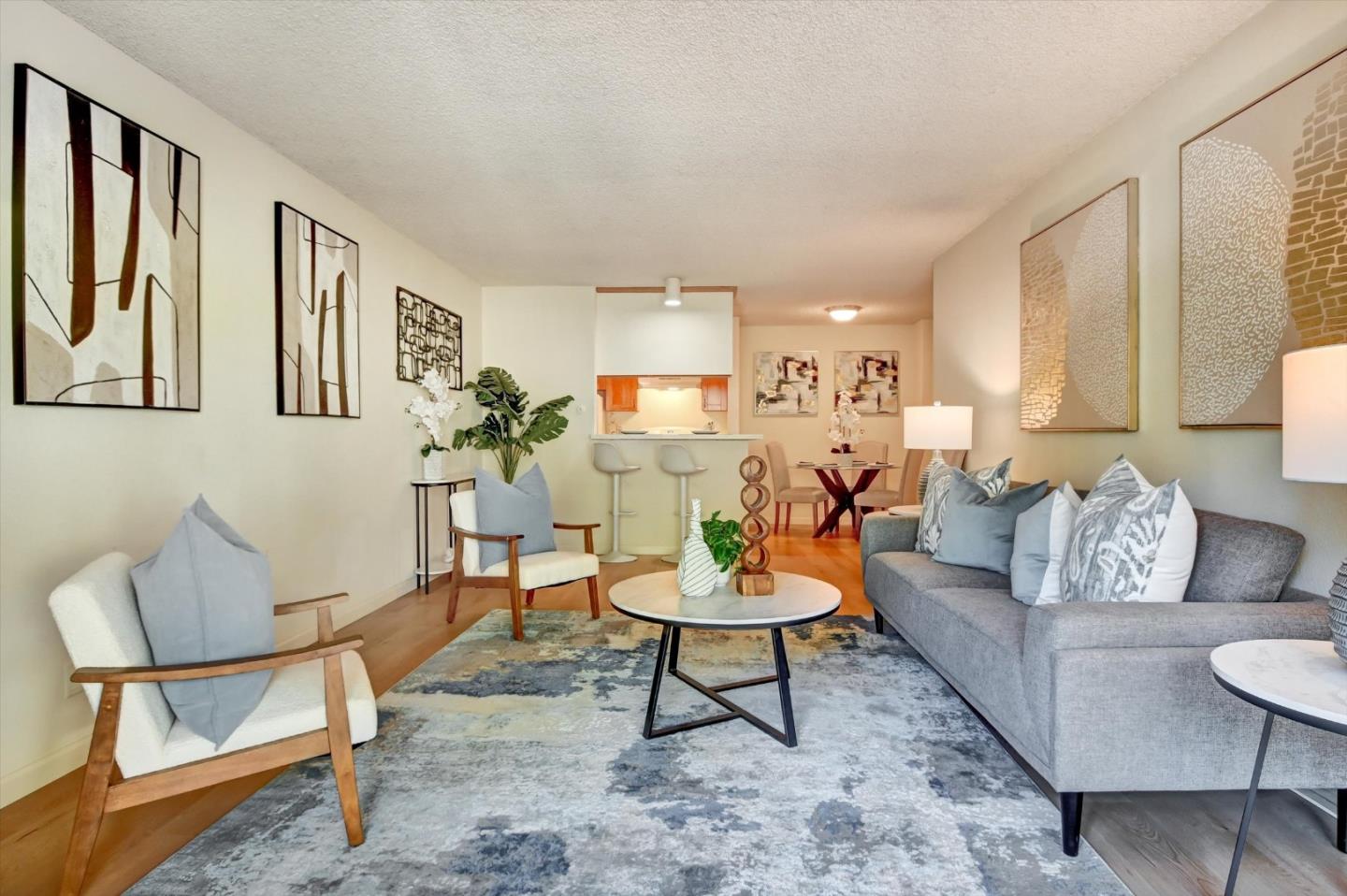 373 Half Moon Lane 306