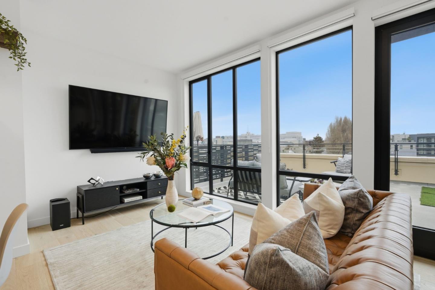 99 Rausch Street 524