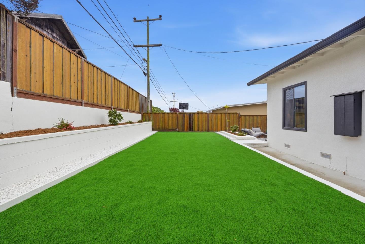 466 Holly Avenue