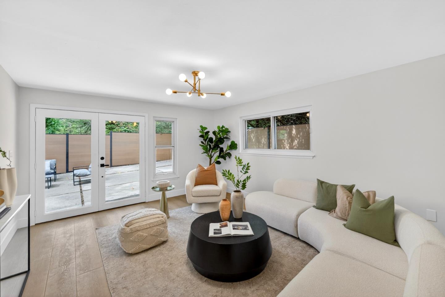 659 Parkview Circle