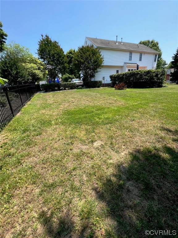 3805 Brennen Robert Pl