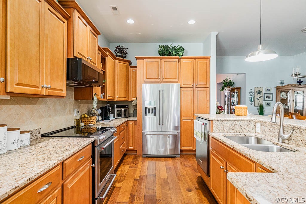 3488 Rock Creek Villa Dr