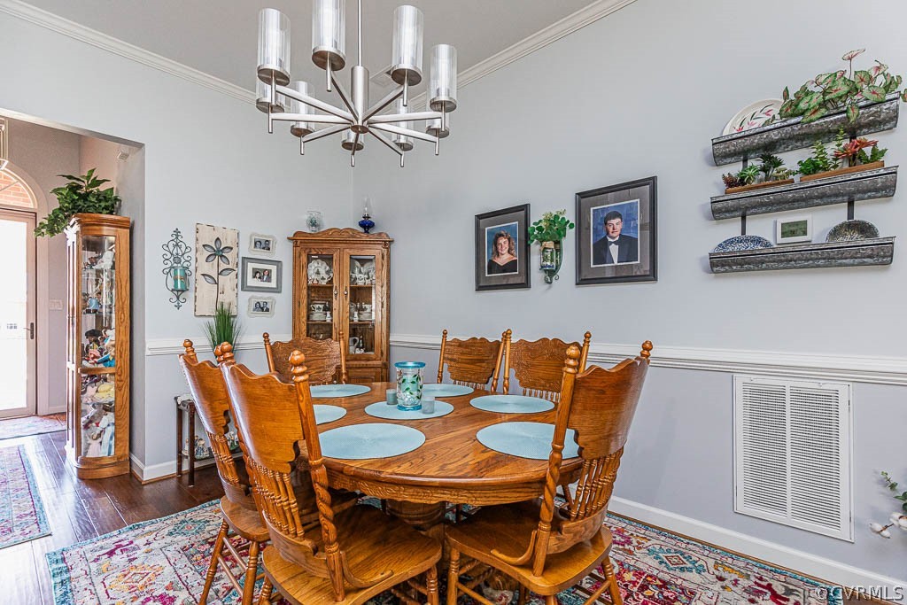 3488 Rock Creek Villa Dr