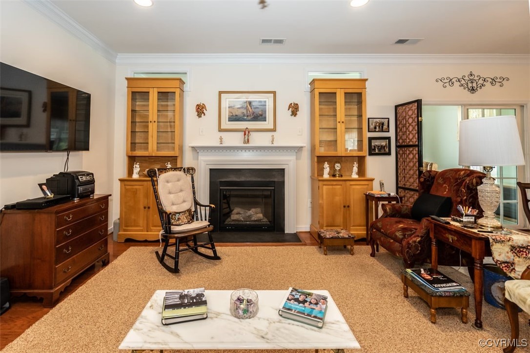 7467 Meadow Haven Cir