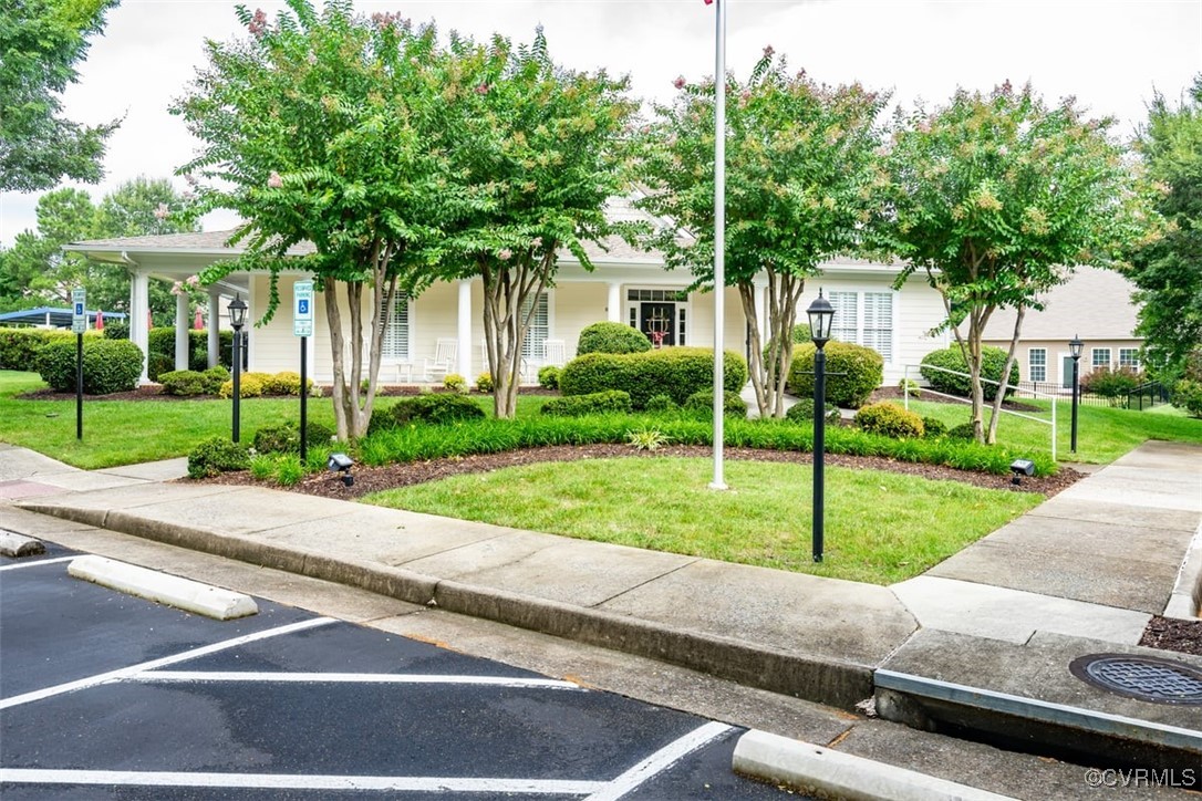 7467 Meadow Haven Cir