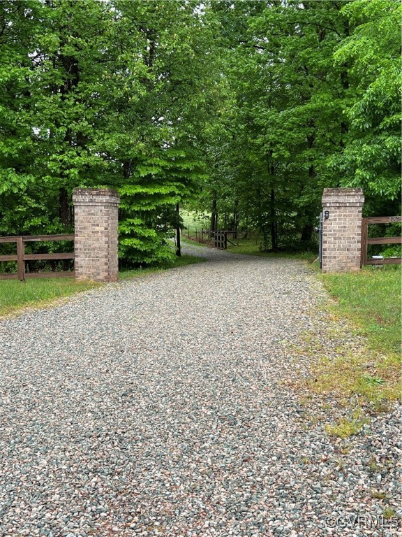 132 Forest View Rd