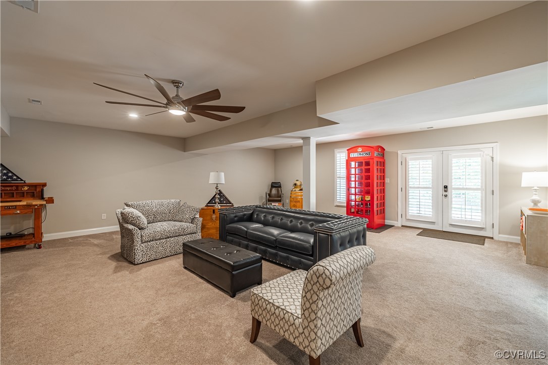 2449 Gold Leaf Cir