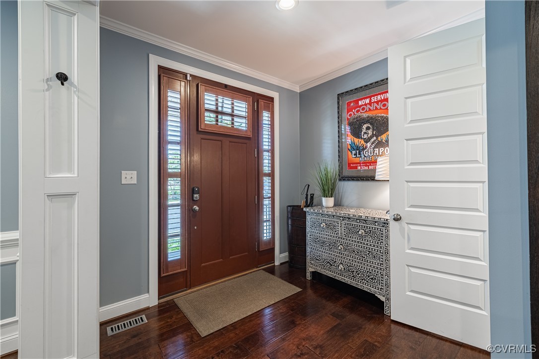 2449 Gold Leaf Cir