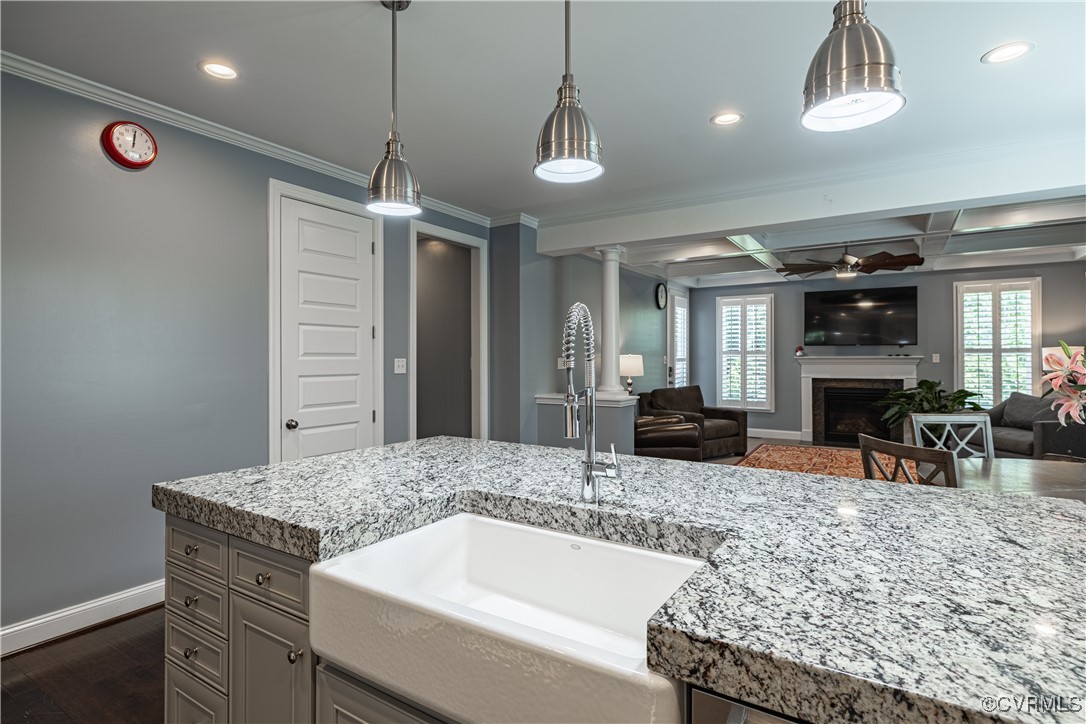 2449 Gold Leaf Cir