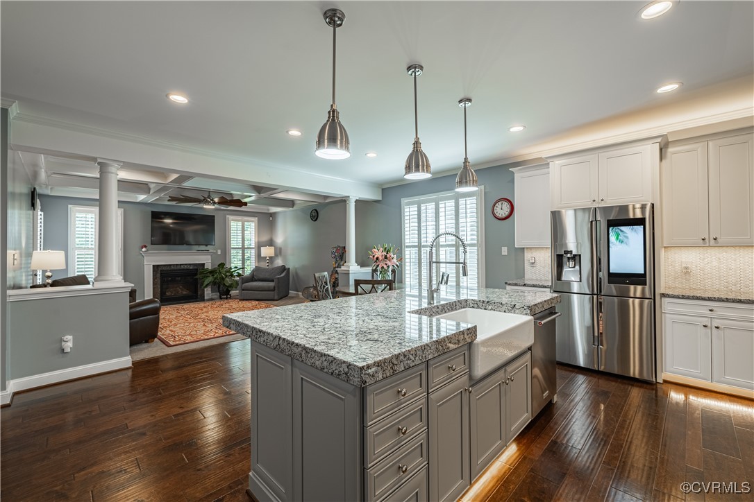 2449 Gold Leaf Cir