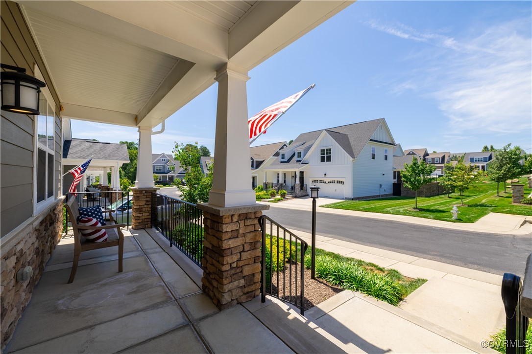 2449 Gold Leaf Cir