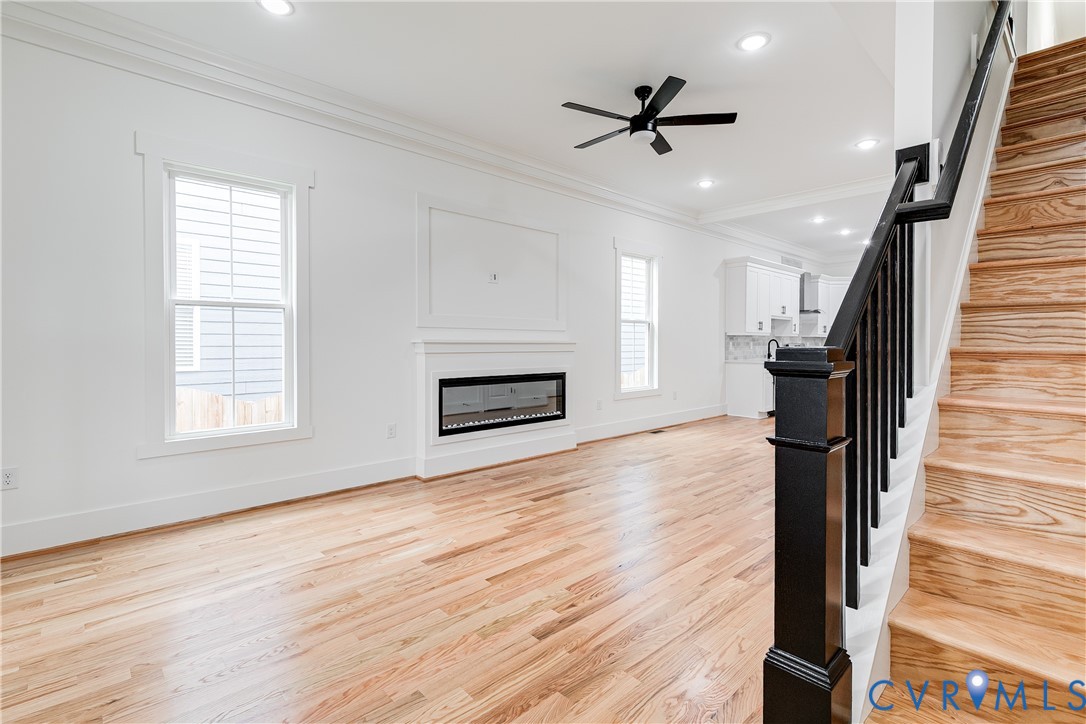 11 W 29th St