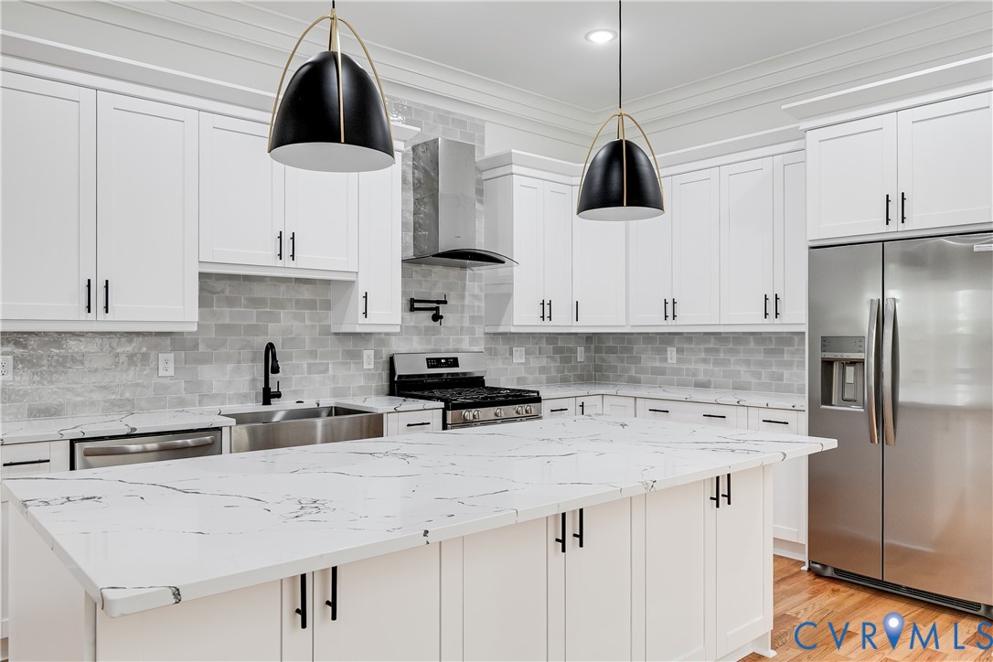 11 W 29th St