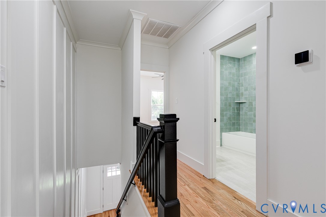 11 W 29th St