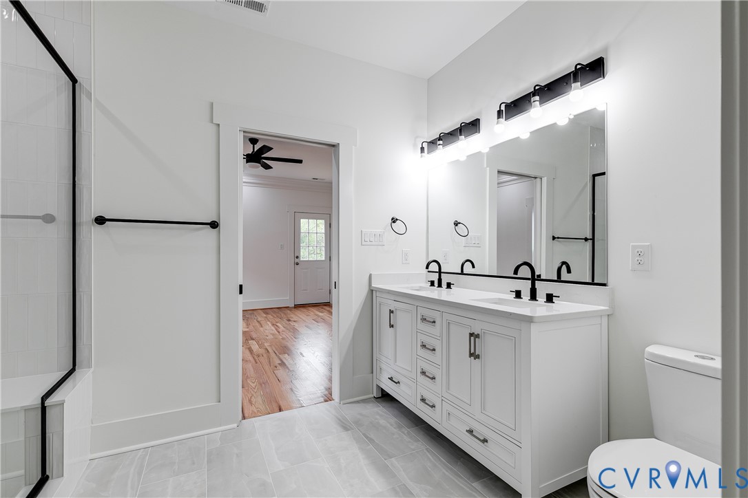 11 W 29th St