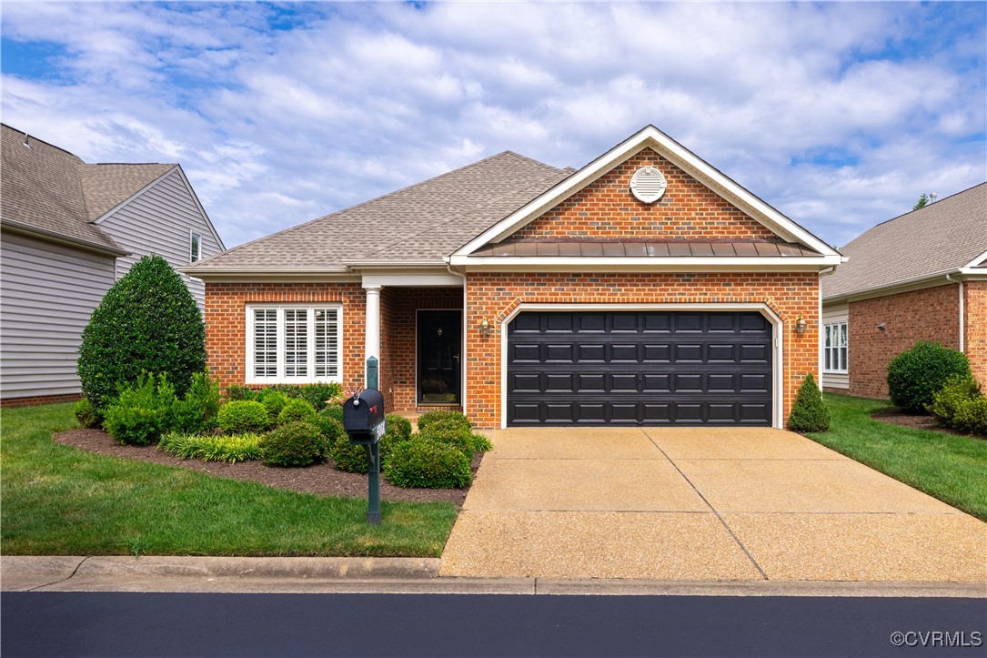 5008 Hickory Downs Ct