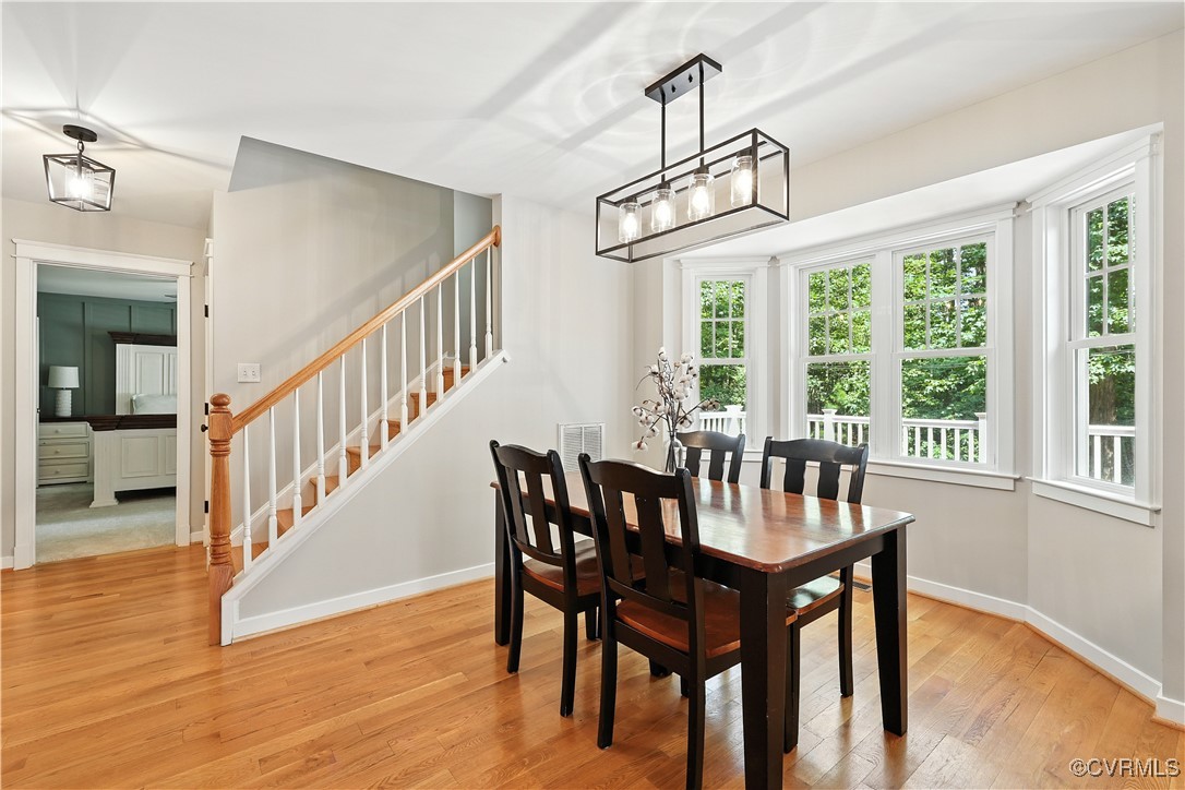 1864 Oakland Estates Dr