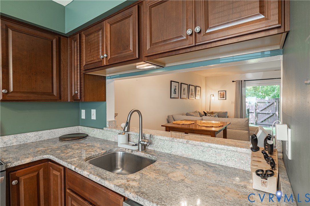 2516 W Straw Bridge Chse