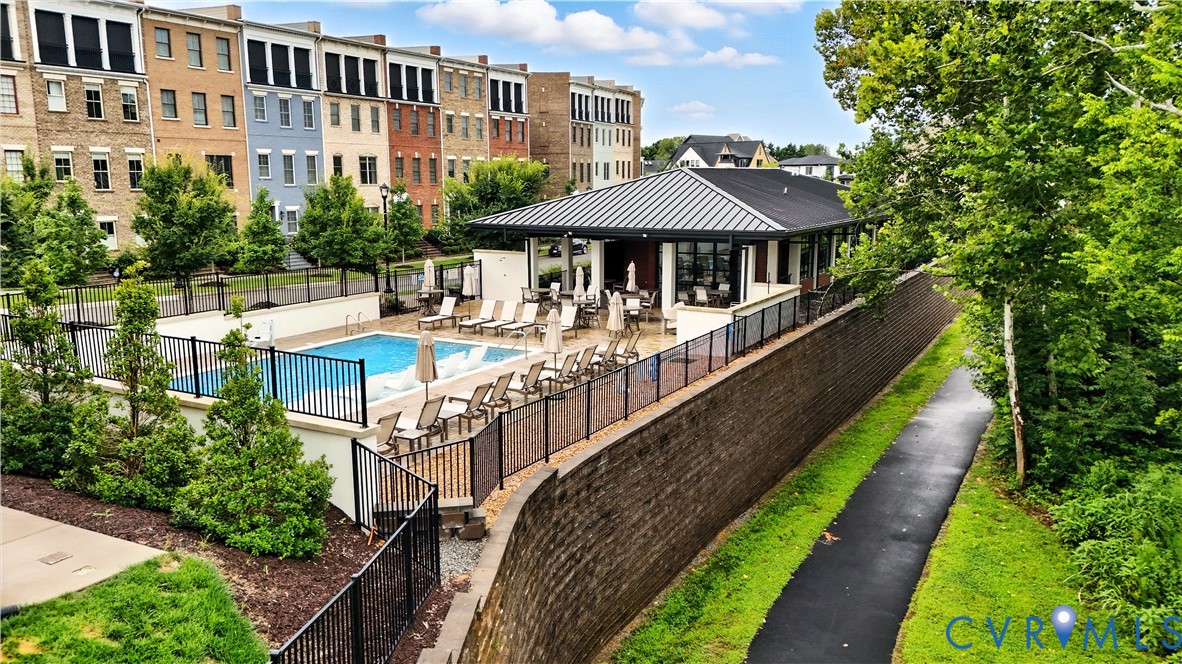 3504 Vinery Ave