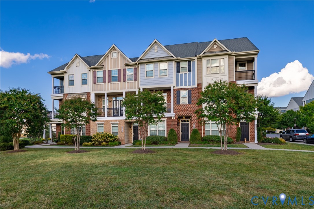 10956 Parkshire Ln