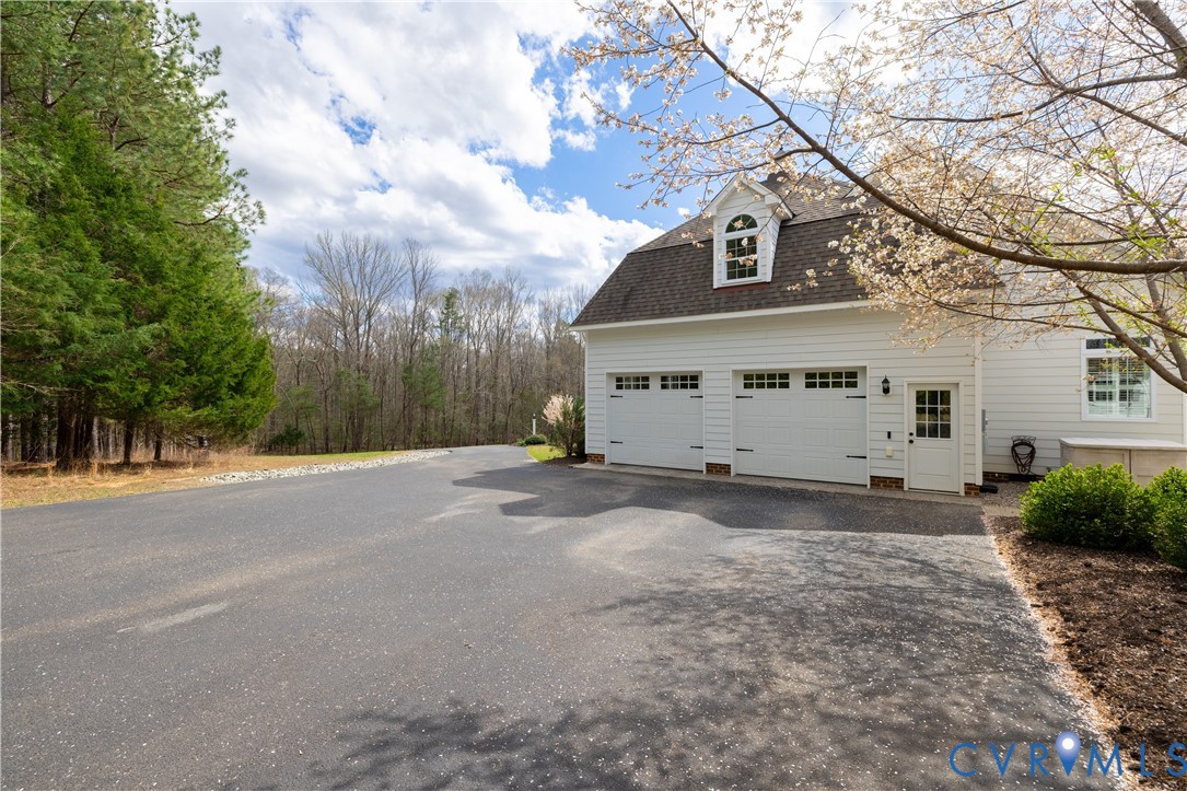 3175 Taurman Park Dr