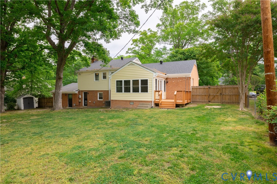 9317 Skyview Dr