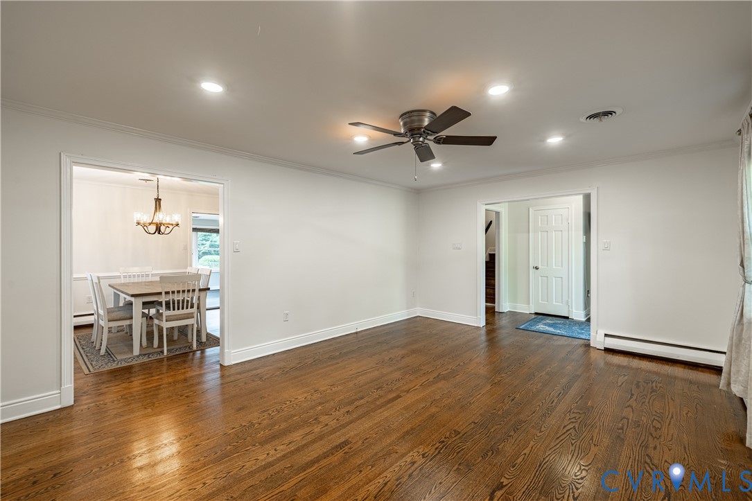 9317 Skyview Dr