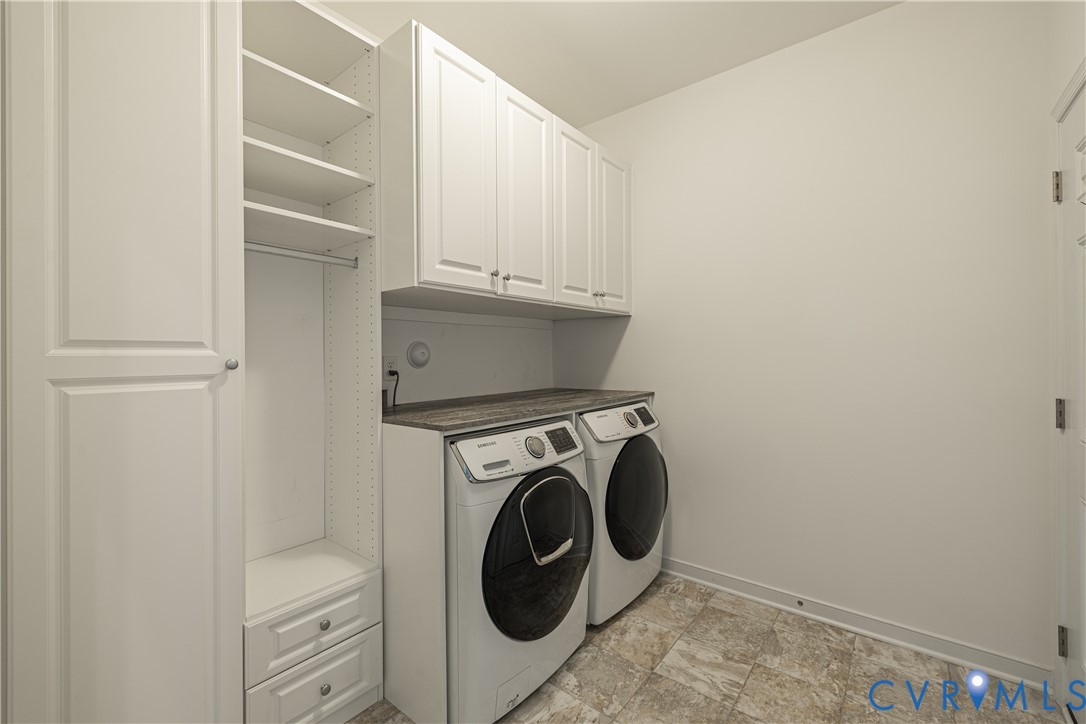 7052 Washbrook Ter