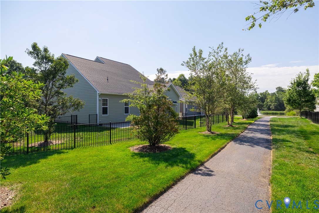 7052 Washbrook Ter