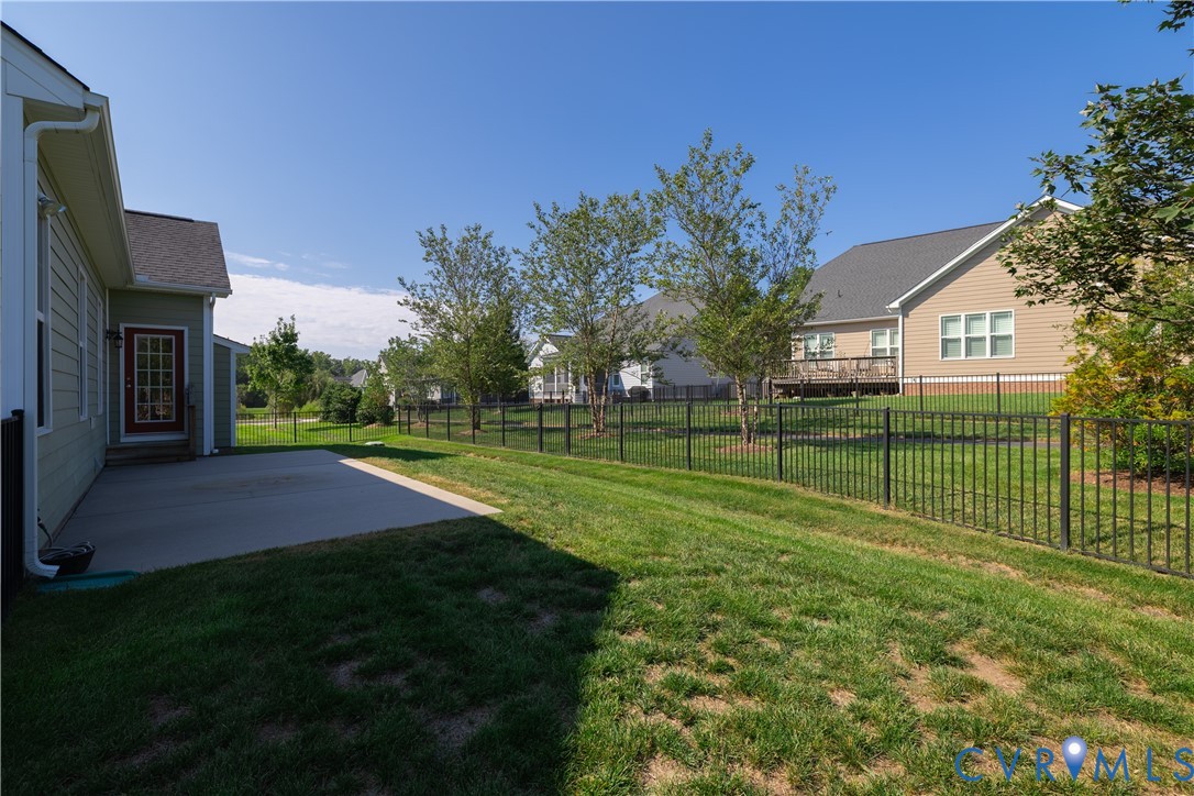 7052 Washbrook Ter