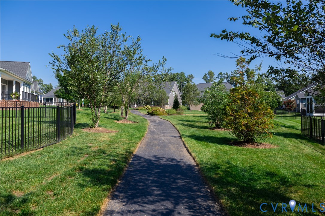 7052 Washbrook Ter
