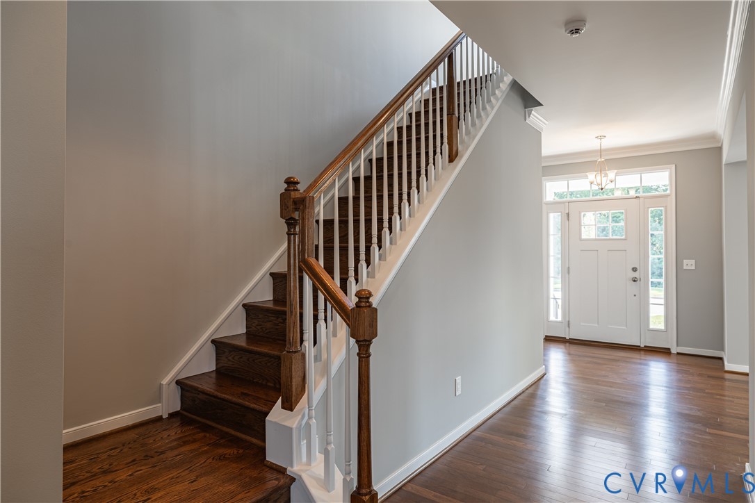 7052 Washbrook Ter