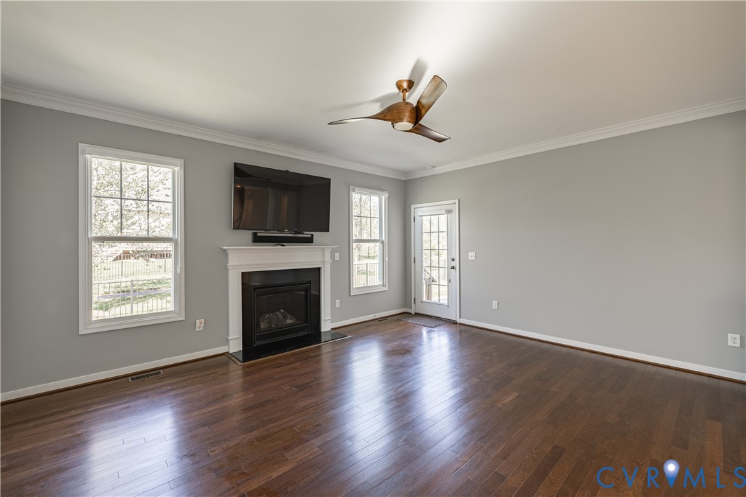 7052 Washbrook Ter