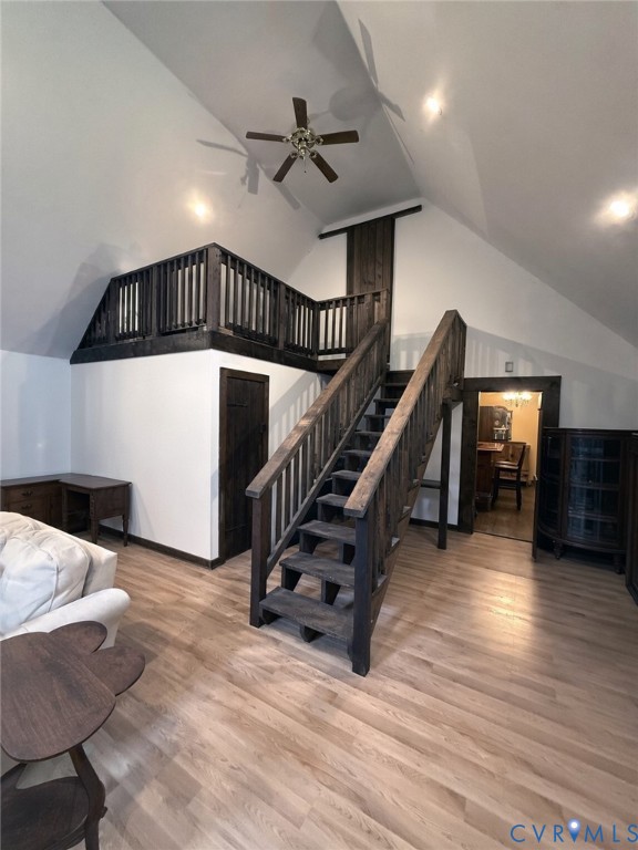 16436 Pinecote Low Moor Ln